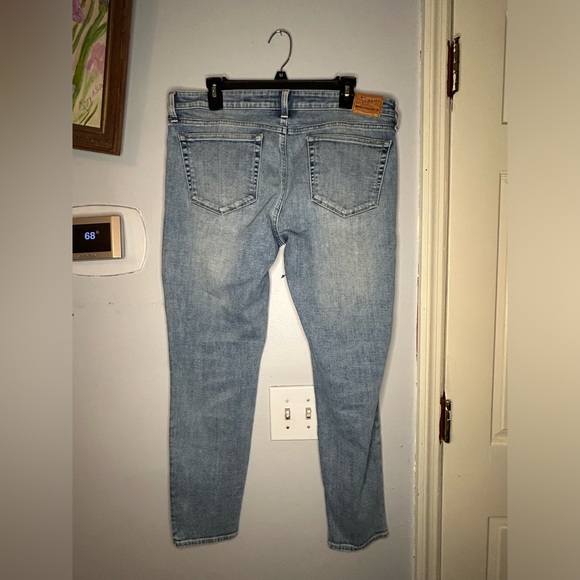 LUCKY BRAND JEANS SIZE 12 - Picture 2 of 4